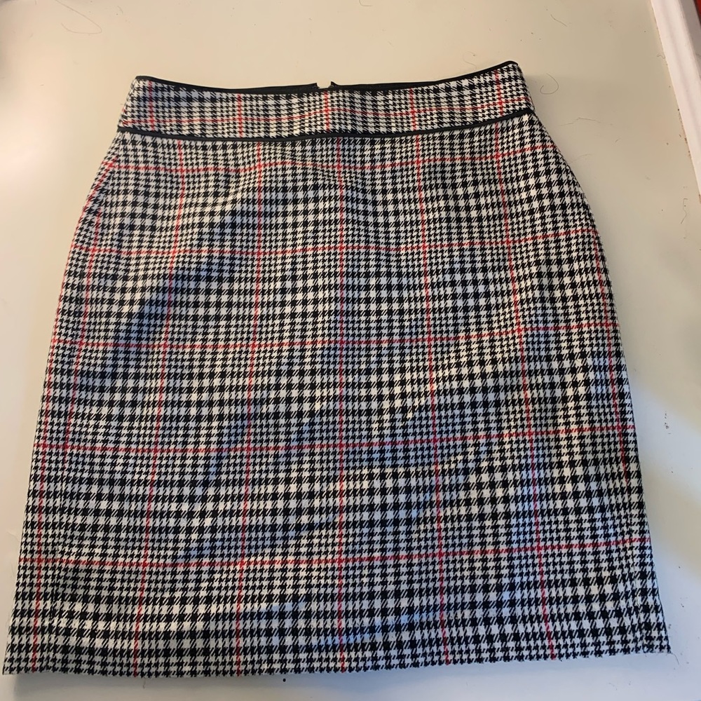 Red, Black, & White Plaid Knit Skirt